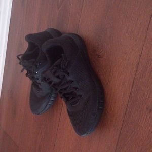 Under armour sneakers for women